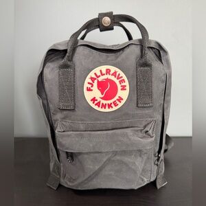 Fjallraven Kanken Mini Backpack